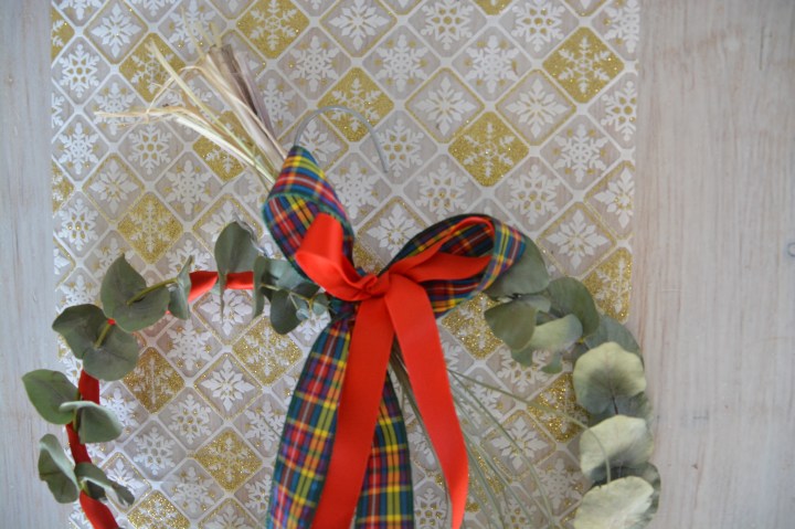 couronne de noel noeud rouge