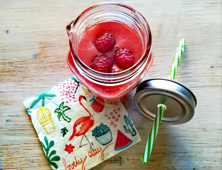 Smoothie framboise, orange,&nbsp;citron