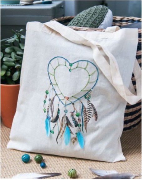 Sac brodé esprit printannier