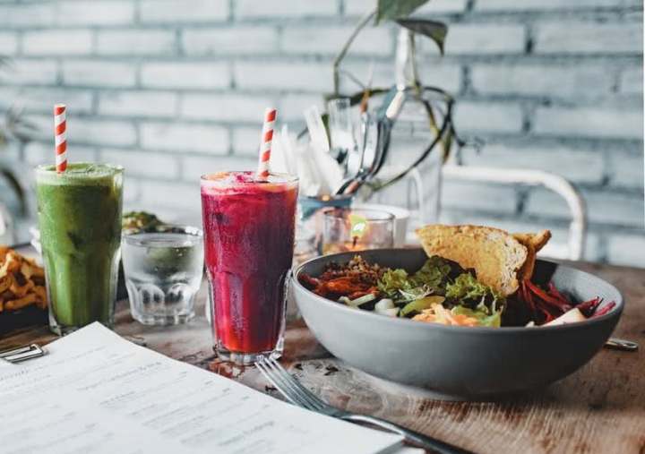 4 salades d&rsquo;été très faciles à&nbsp;cuisiner